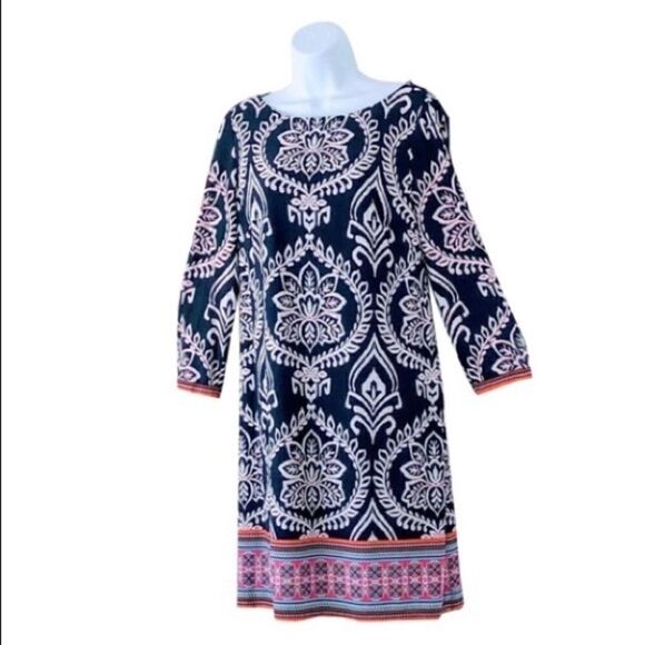 Vince Camuto  - Picture 1 of 6